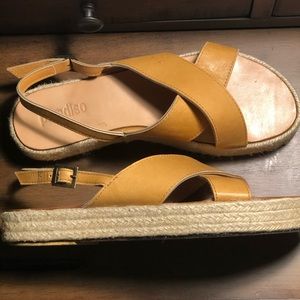 cute women’s sandals